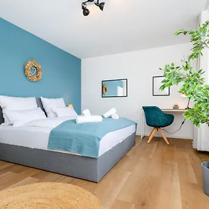 E&k Living - Design - 2 Bedrooms - Kitchen - Free Parking Augsburg